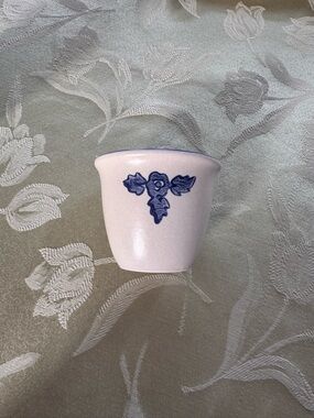 Pfaltzgraff Yorktowne Stonewear Small Cups